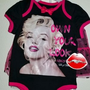 Marilyn Monroe Bodysuit and Legging Set